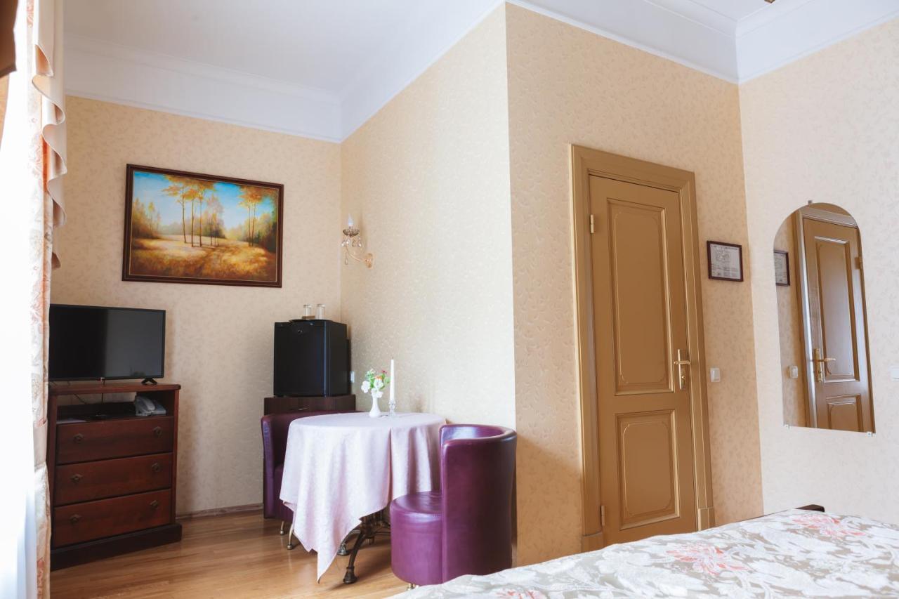 Sventes Muiza Hotel Exterior photo